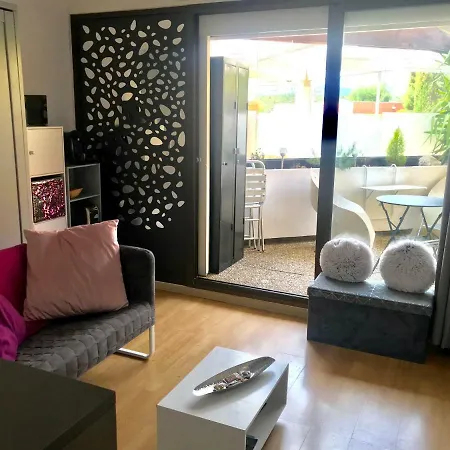 Eleis Apartamento