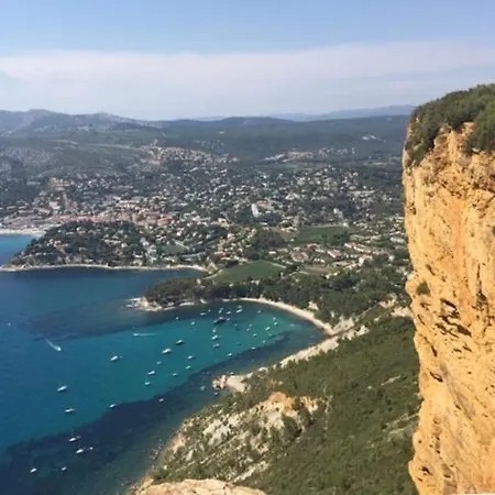 Eleis * Cassis